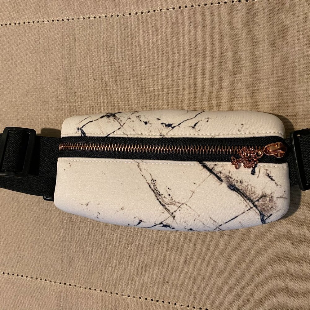NWOT OAK AND REED Waist Pack Marble and Gold Adjustable